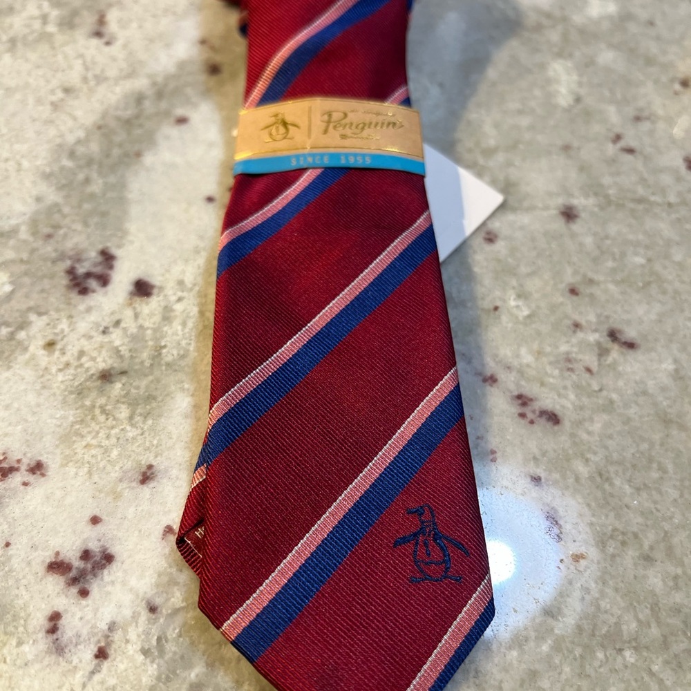 Original Penguin Mens Red Striped Silk Blend Necktie 3GL3-3326 New With Tags